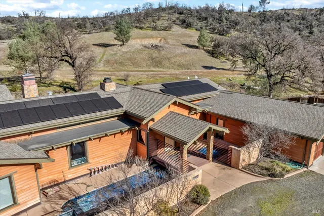 $975,000 | 1900 Stagecoach Canyon Road, Pope Valley, CA 94567