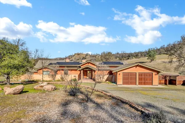 $870,000 | 1900 Stagecoach Canyon Road, Pope Valley, CA 94567
