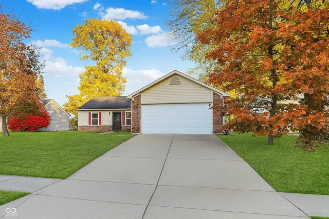 $195,000 | 3439 Lauren Drive, Indianapolis, IN 46235