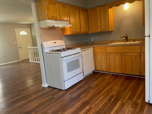 $2,100 | 873 Mccarty Street Northwest, Grand Rapids, MI 49544