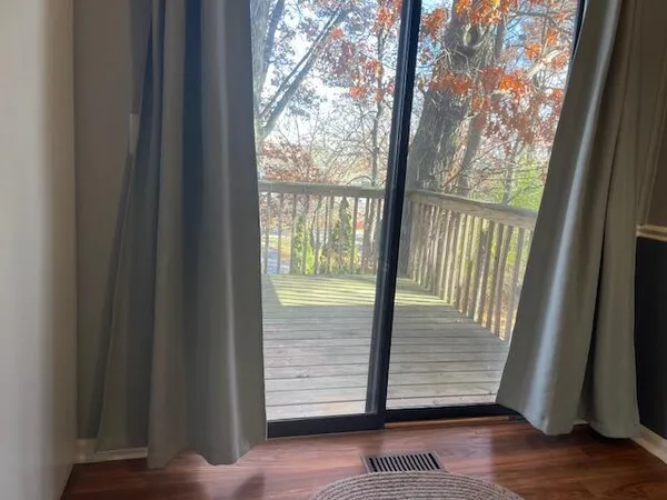 $2,100 | 873 Mccarty Street Northwest, Grand Rapids, MI 49544