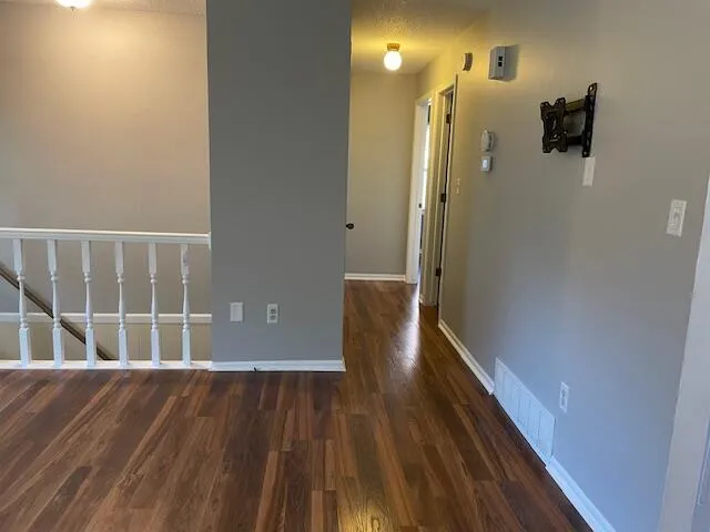 $2,100 | 873 Mccarty Street Northwest, Grand Rapids, MI 49544