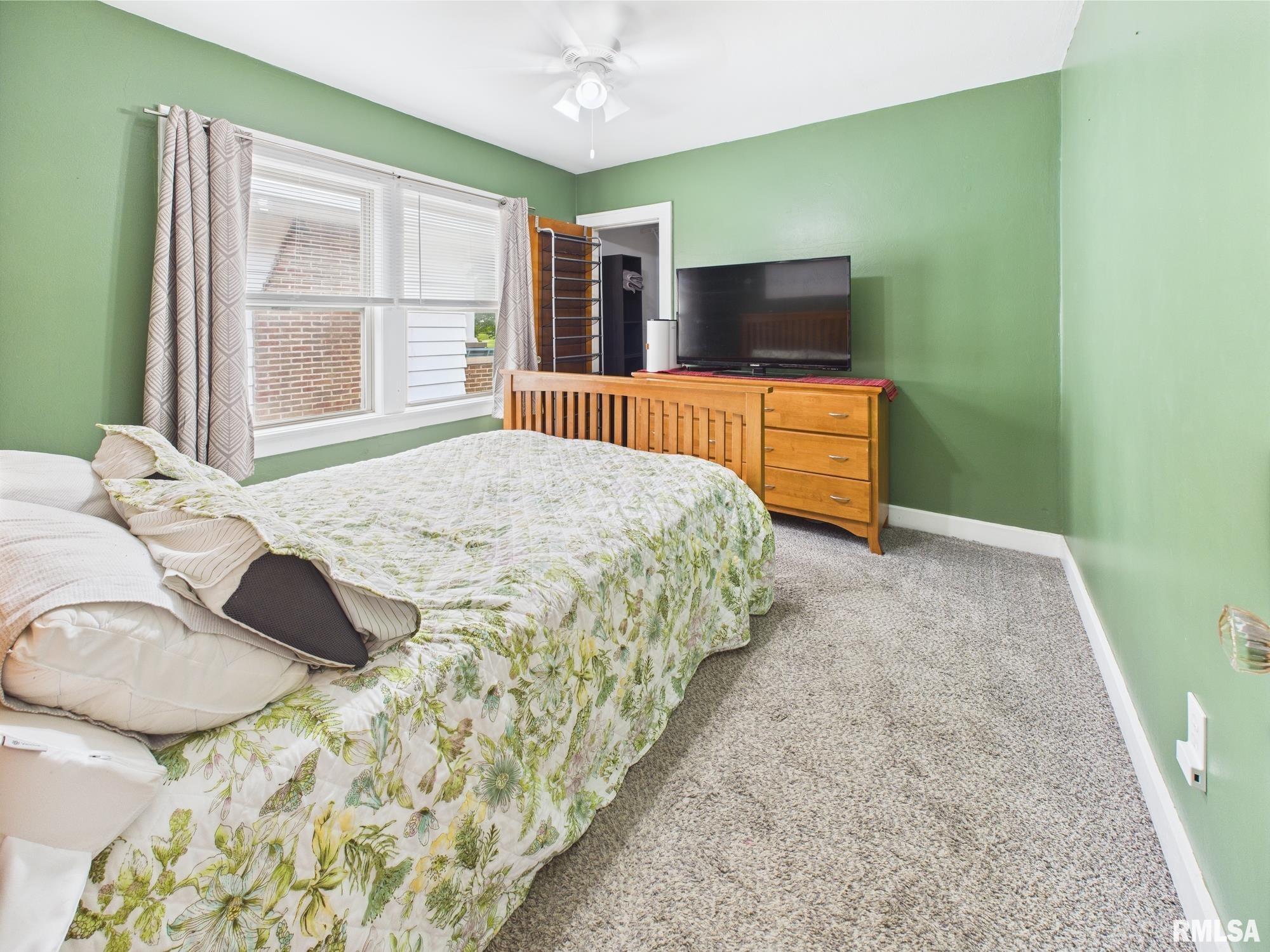 2417 Yale Boulevard Springfield, IL 62703 - Photo 11 of 19