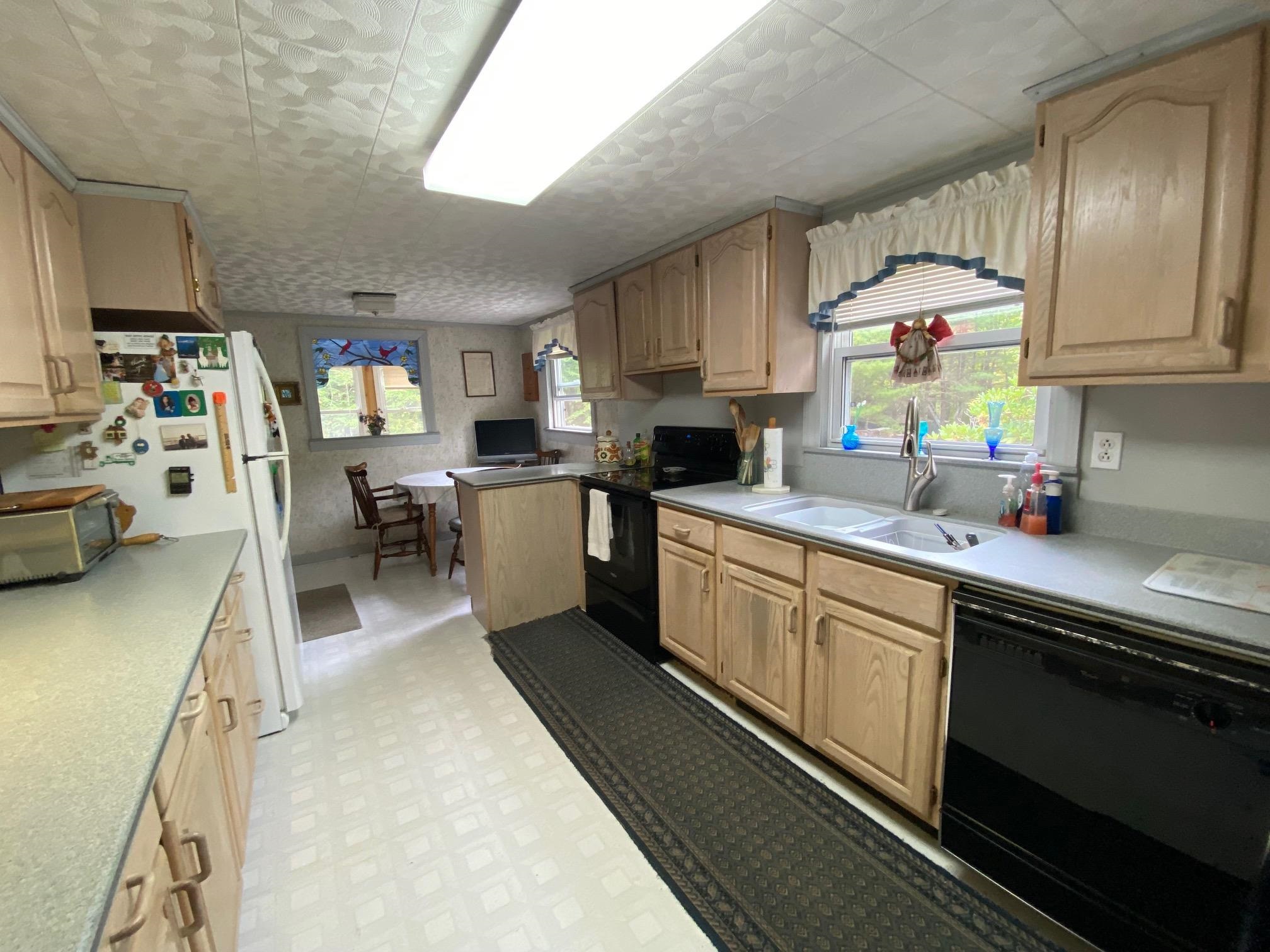 20 Currier Road Concord, NH 03301 - Photo 8 of 37