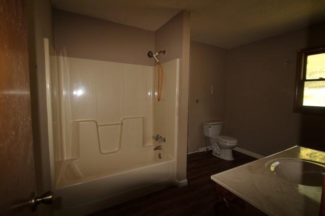 4683 Riley Creek Road Normandy, TN 37360 - Photo 5 of 13 Master Bath