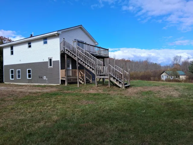 $379,000 | 17 Dickey Lane, Bowdoin, ME 04287