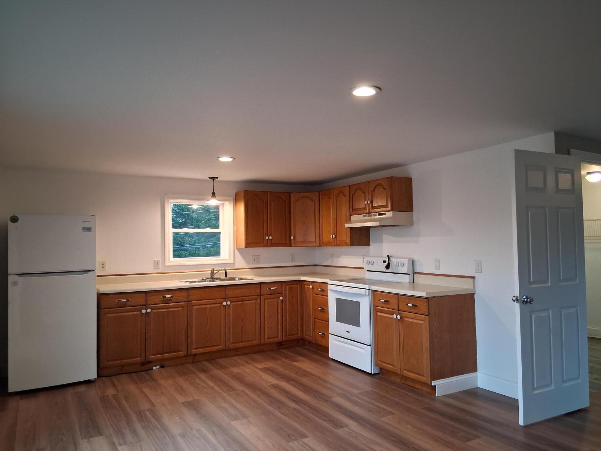 17 Dickey Lane Bowdoin, ME 04287 - Photo 4 of 35 20251020_141453