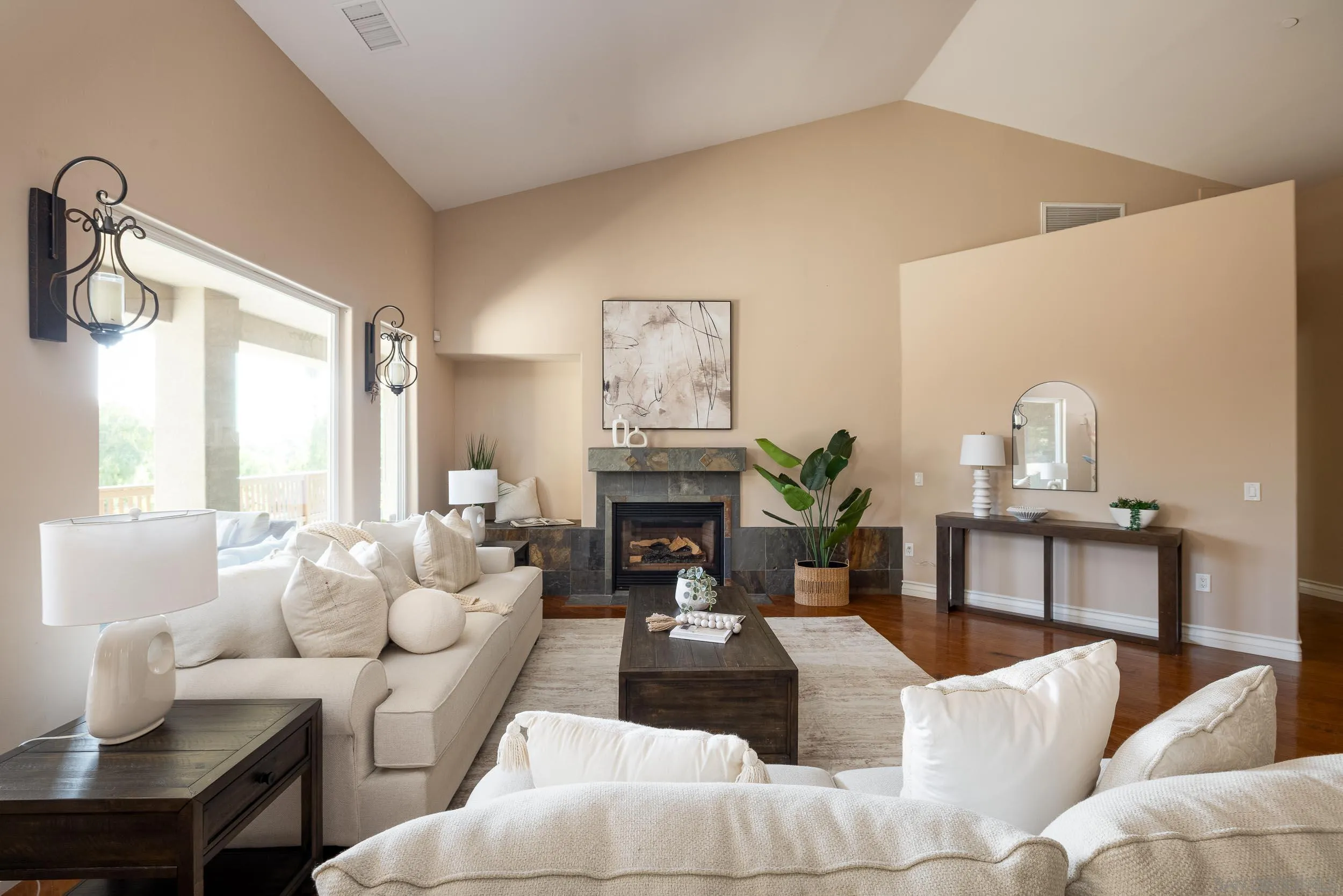 15275 Eastvale Road Poway, CA 92064 - Photo 6 of 53