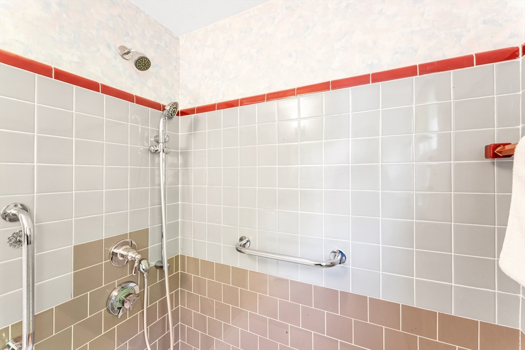 49 Summit Street Boston, MA 02136 - Photo 13 of 29