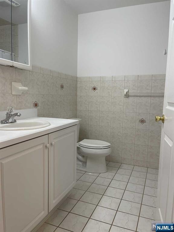 72 Lincoln Place, Unit 2 East Rutherford, NJ 07073 - Photo 11 of 11