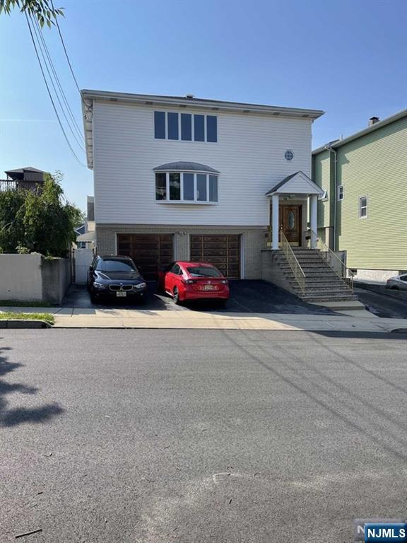 72 Lincoln Place, Unit 2 East Rutherford, NJ 07073 - Photo 2 of 11