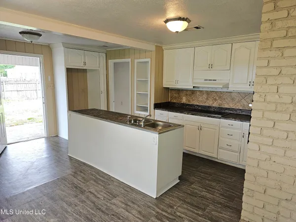 $1,395 | 12090 Newton County Martin Road, Collinsville, MS 39325