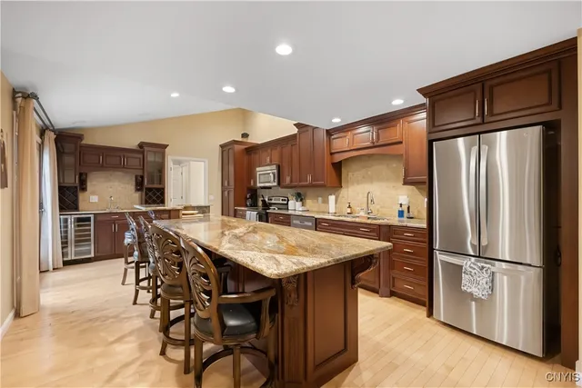 $289,000 | 669 Idlewood Boulevard North, Van Buren, NY 13027