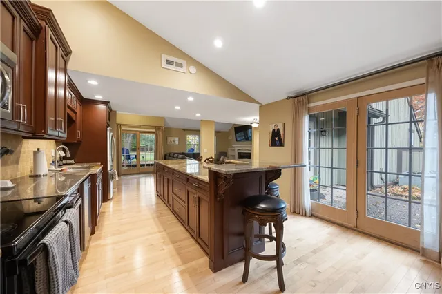 $289,000 | 669 Idlewood Boulevard North, Van Buren, NY 13027