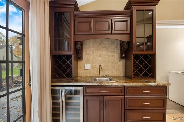 $289,000 | 669 Idlewood Boulevard North, Van Buren, NY 13027