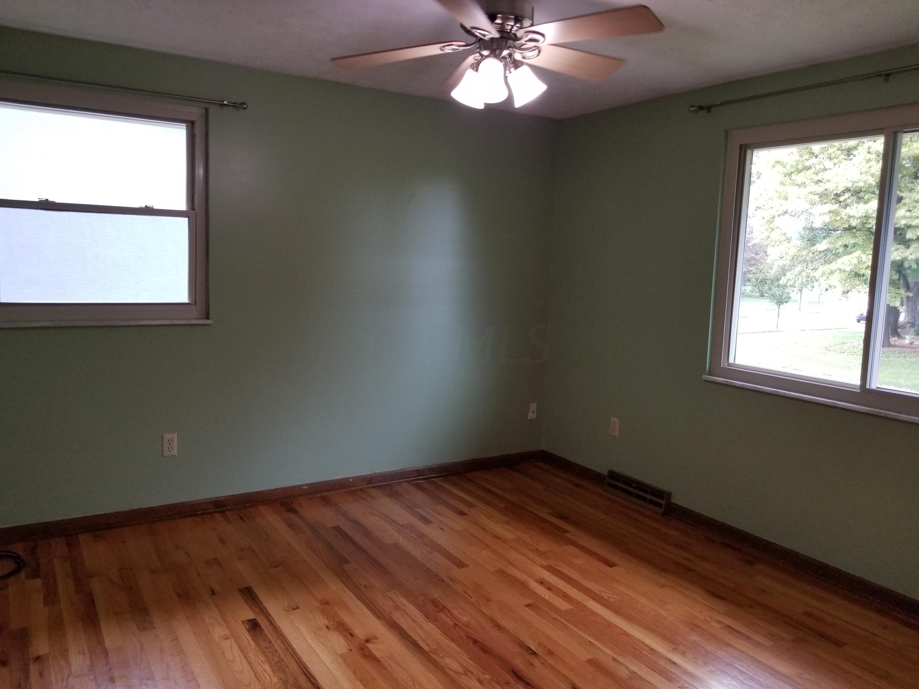 1915 Fairhaven Road Columbus, OH 43229 - Photo 14 of 28 Gallery Image 14