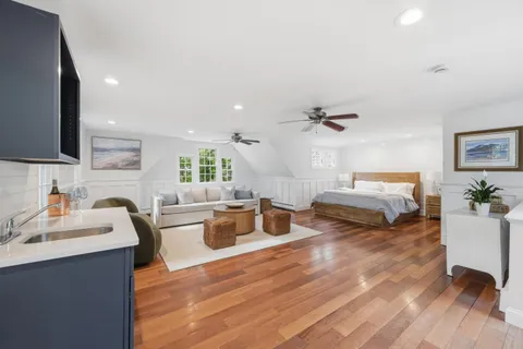 $1,700,000 | 19 Coveview Drive, South Yarmouth, MA 02664