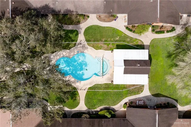 $1,350 | 415 South Westgate Drive, Unit 22, Weslaco, TX 78596