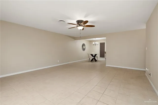 $1,350 | 415 South Westgate Drive, Unit 22, Weslaco, TX 78596