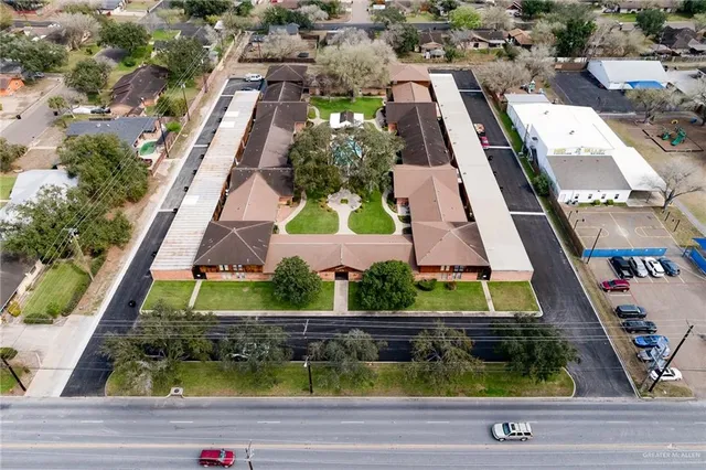 $1,350 | 415 South Westgate Drive, Unit 22, Weslaco, TX 78596