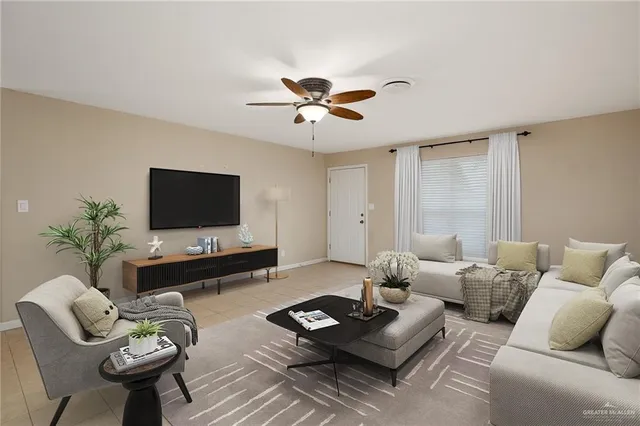 $1,350 | 415 South Westgate Drive, Unit 22, Weslaco, TX 78596