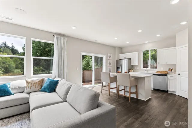 $734,995 | 28100 74th Avenue Northwest, Unit 61, Stanwood, WA 98292