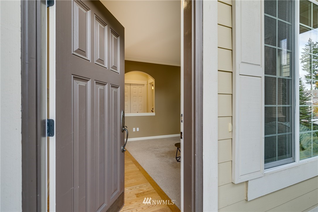 1532 170th Street Southeast Bothell, WA 98012 - Photo 3 of 39