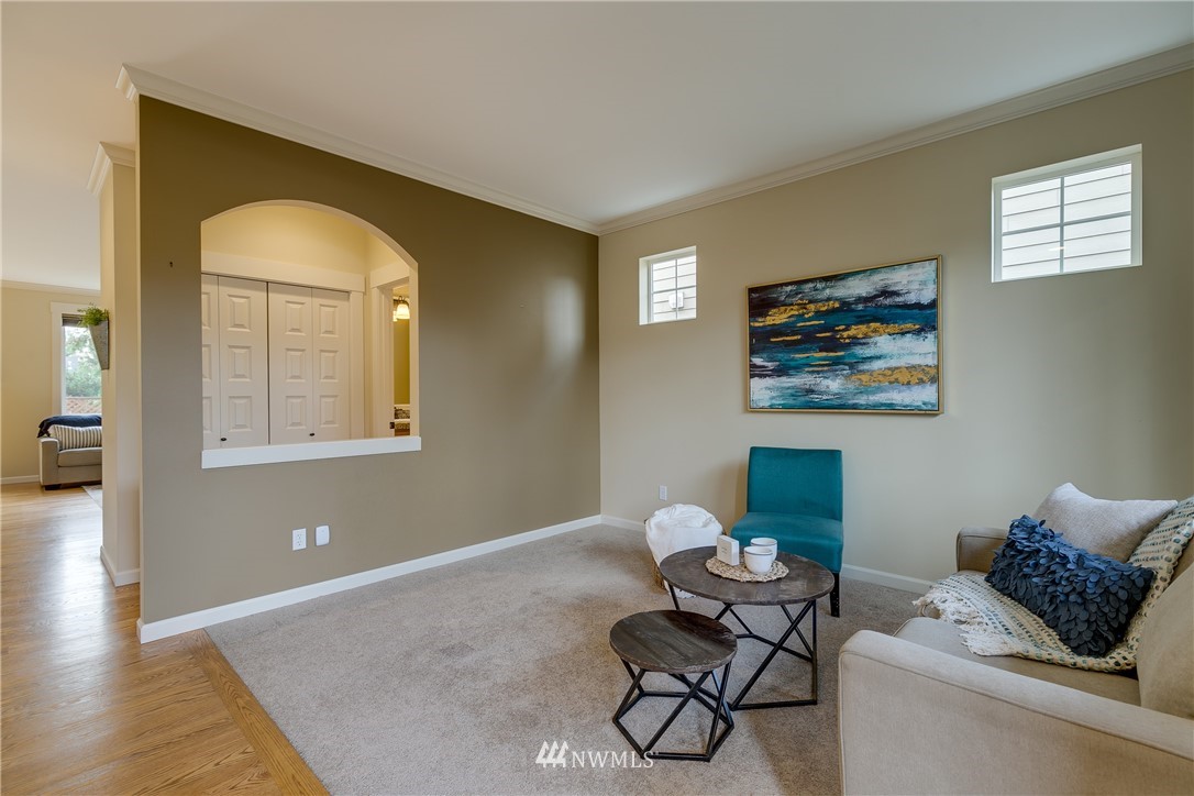 1532 170th Street Southeast Bothell, WA 98012 - Photo 4 of 39 a living room with furniture and a window