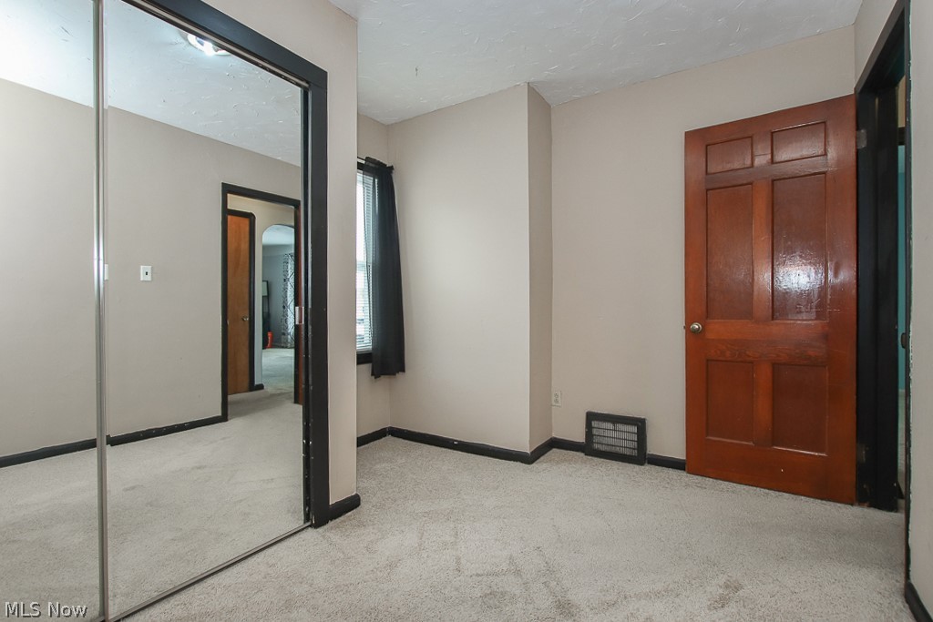 25846 Kennedy Ridge Road North Olmsted, OH 44070 - Photo 19 of 35 Gallery Image 19