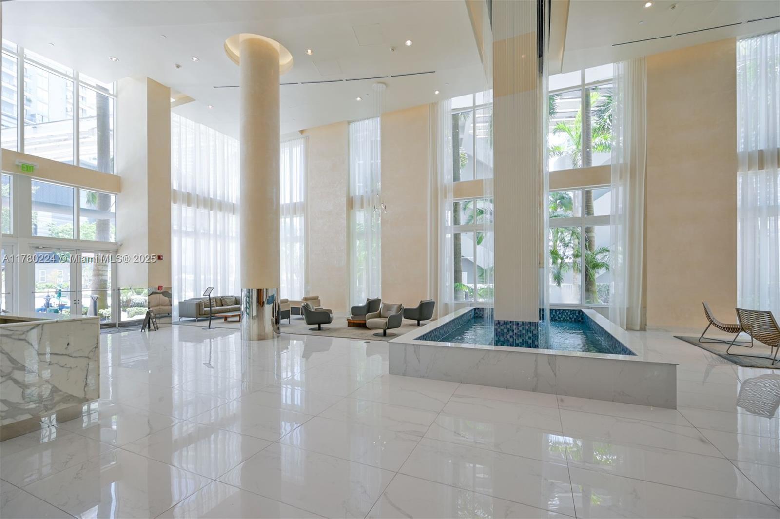 41 Southeast 5th Street, Unit 406 Miami, FL 33131 - Photo 58 of 68