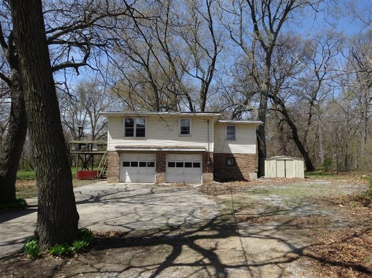 8936 Kleinman Road Highland, IN 46322 - Photo 2 of 10 767x574