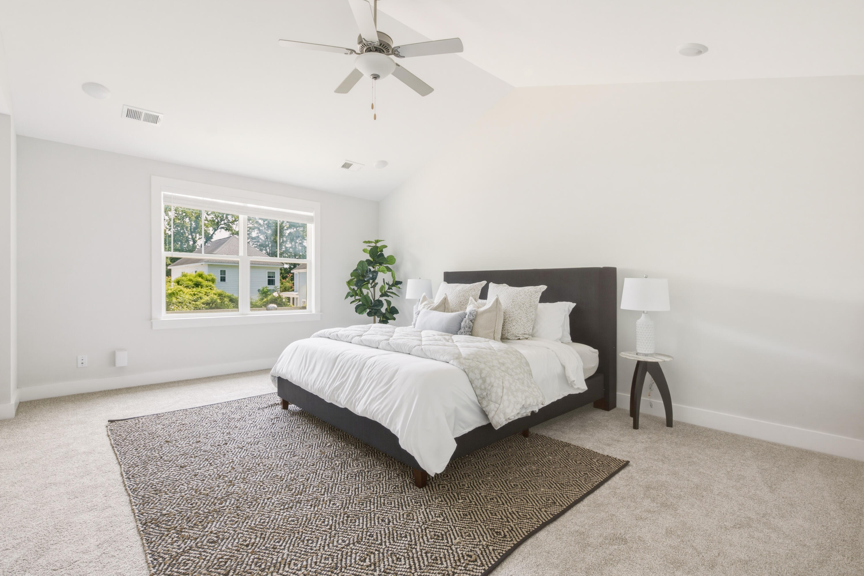 550 Fleming Road Charleston, SC 29412 - Photo 27 of 51 550 Flemingwoods-30
