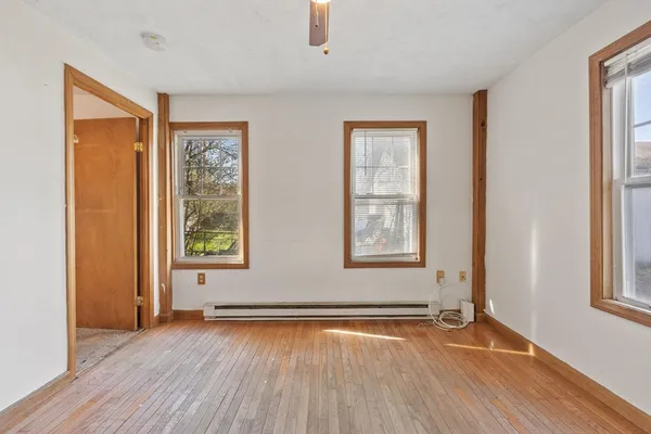 $265,000 | 6 Kennedy Way, Templeton, MA 01436