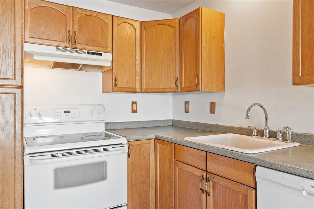 6 Kennedy Way Templeton, MA 01436 - Photo 8 of 23