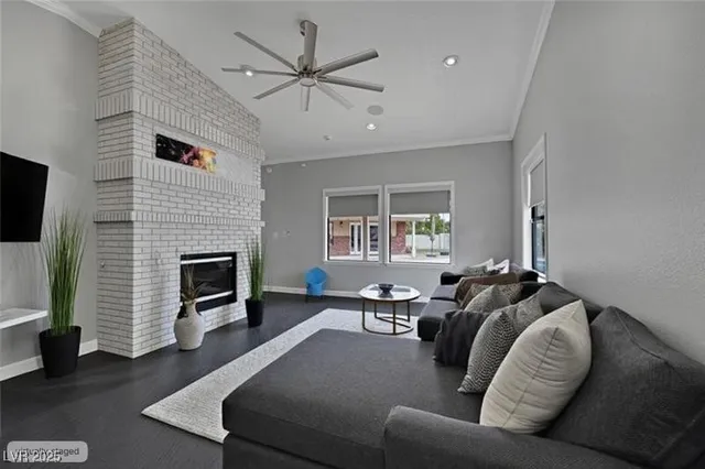 $4,000 | 9 Quail Run Road, Henderson, NV 89014