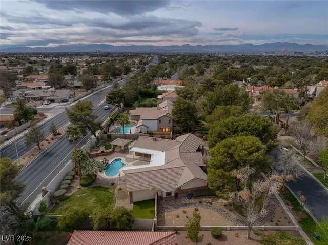 $4,000 | 9 Quail Run Road, Henderson, NV 89014