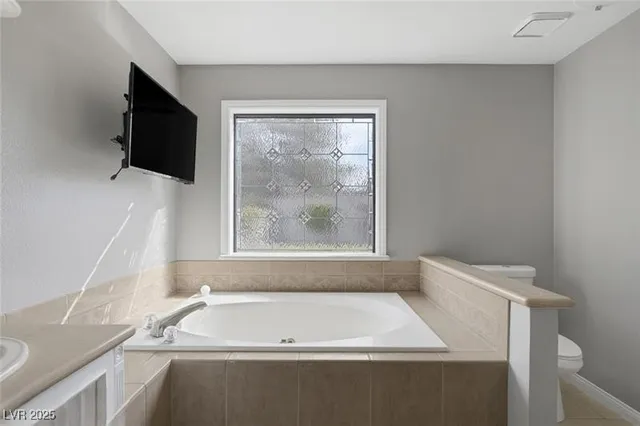 $4,000 | 9 Quail Run Road, Henderson, NV 89014