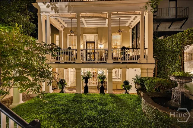 $3,775,000 | 203 West Charlton Street, Savannah, GA 31401