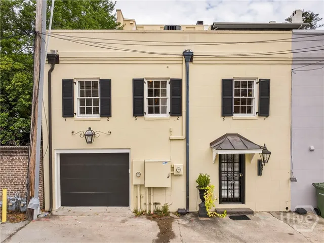 $3,775,000 | 203 West Charlton Street, Savannah, GA 31401