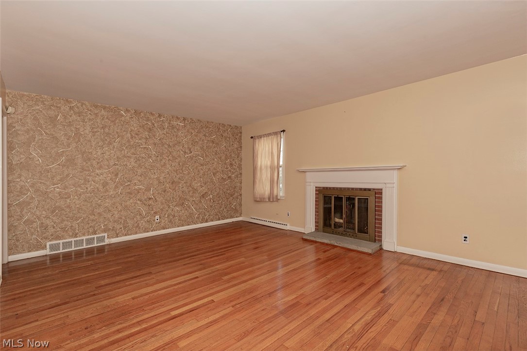 3006 Ludlow Road Cleveland, OH 44120 - Photo 4 of 30 Gallery Image 4