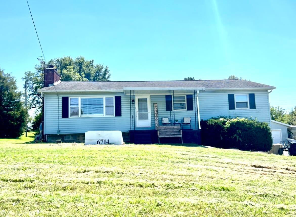 6714 National Road Southeast Jacksontown, OH 43076 - Photo 1 of 22 F68921E8-6263-436C-AA1F-ADDEFD81B490