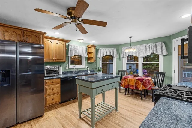 $698,800 | 4 Penny Lane, Wareham, MA 02538