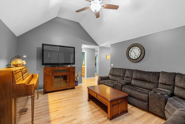 $698,800 | 4 Penny Lane, Wareham, MA 02538