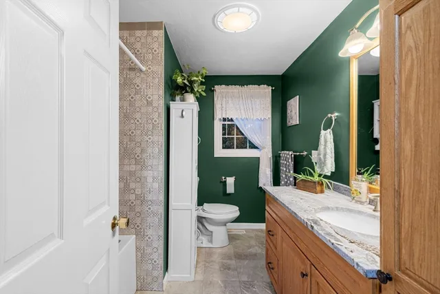 $698,800 | 4 Penny Lane, Wareham, MA 02538