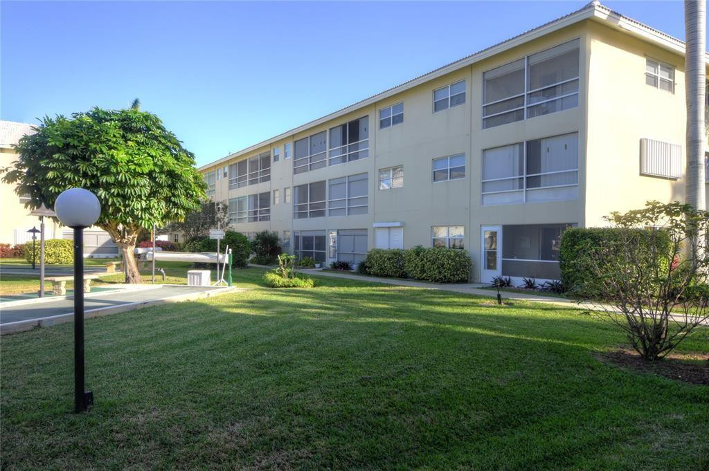 1951 Northeast 39th Street, Unit 360 Lighthouse Point, FL 33064 - Photo 1 of 28 EXTERIOR BACK