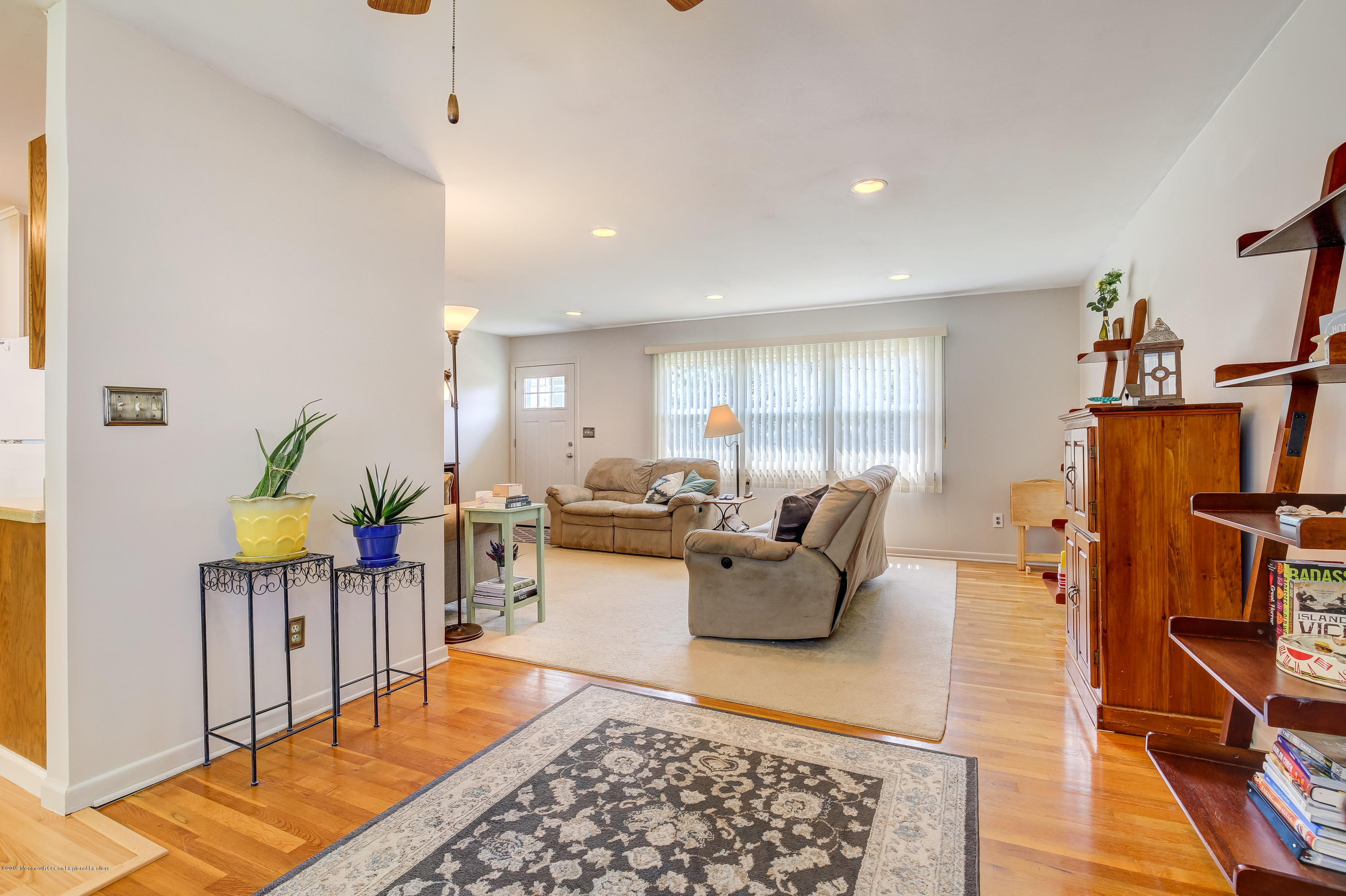 9 Ridge Road Morganville, NJ 07751 - Photo 8 of 27 Dining Room