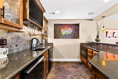 $1,595,000 | 13816 Horton Drive, Overland Park, KS 66223