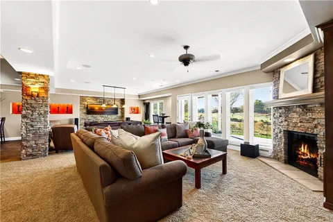 $1,595,000 | 13816 Horton Drive, Overland Park, KS 66223