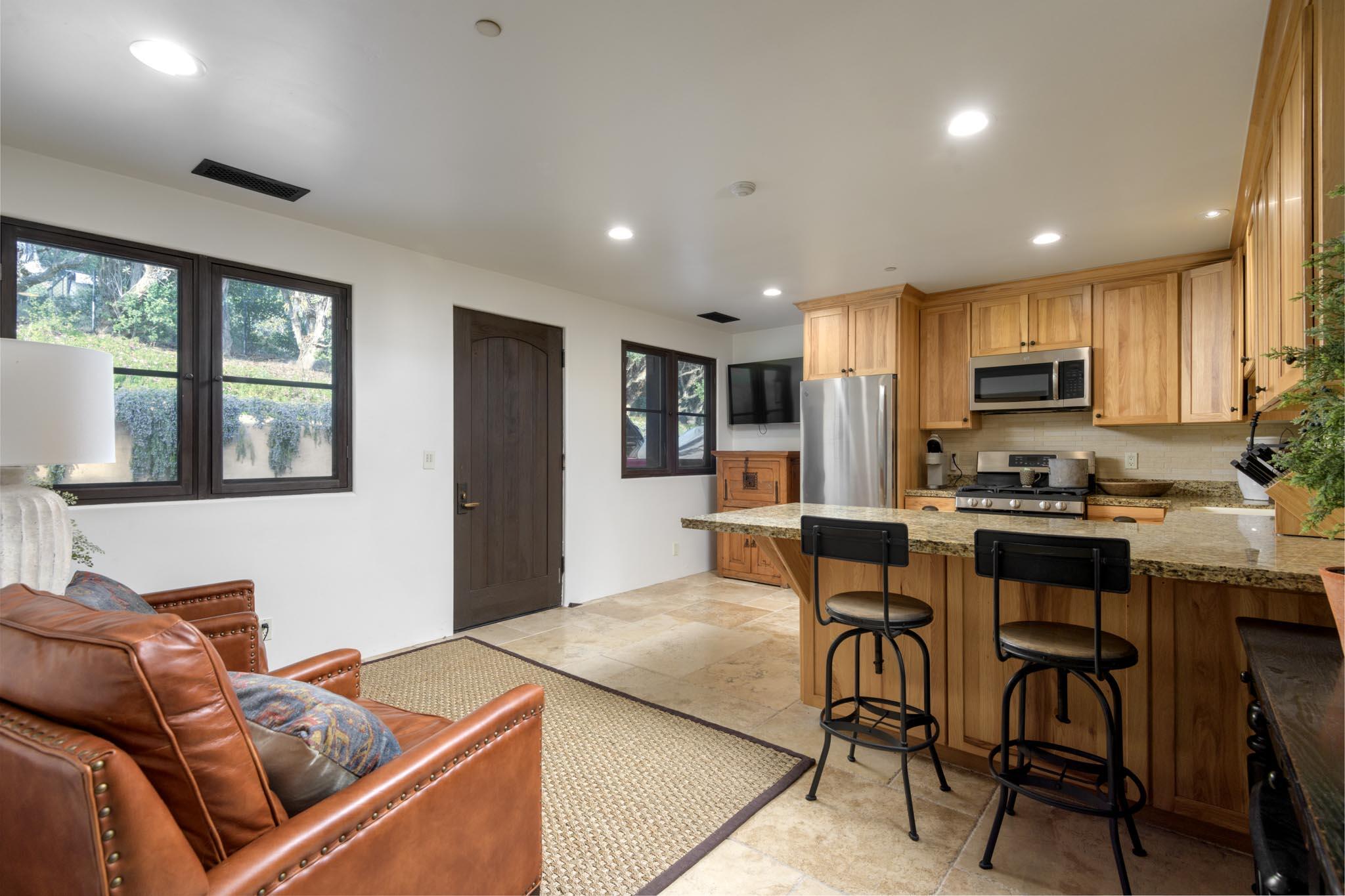 338 Toro Canyon Road Carpinteria, CA 93013 - Photo 34 of 37 Barn Apartment