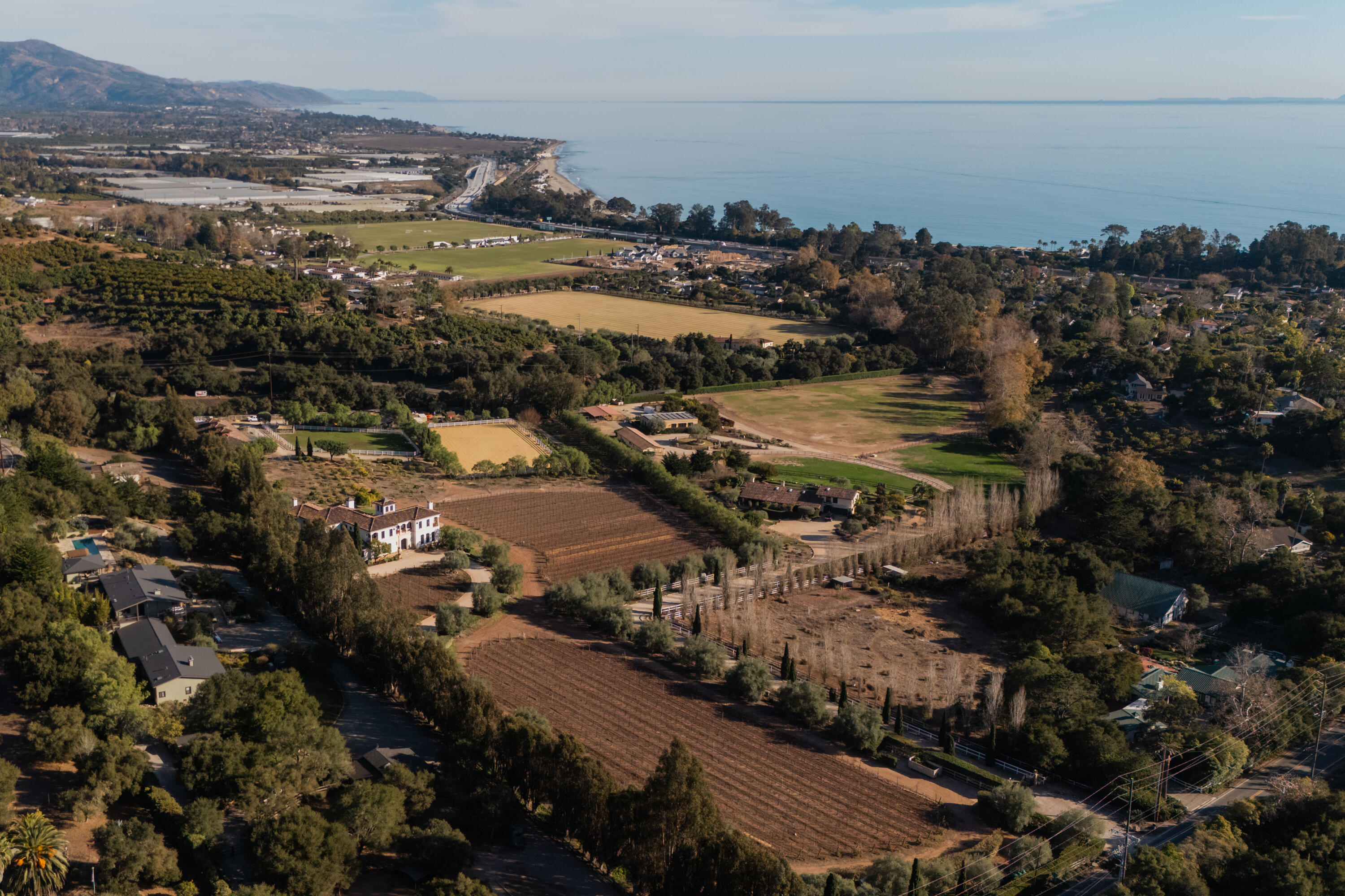 338 Toro Canyon Road Carpinteria, CA 93013 - Photo 4 of 37 Aerial Facing East